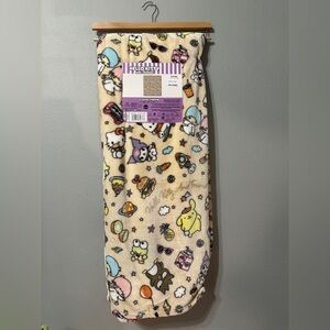 Hello Kitty and Friends Cloud Throw Blanket